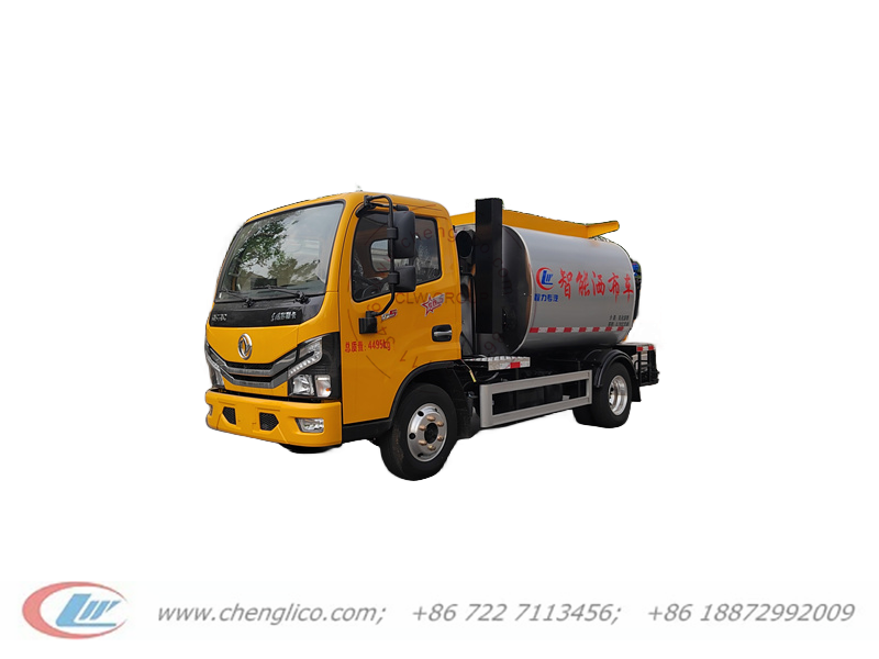 Dongfeng D5 3-cbm asphalt distributor